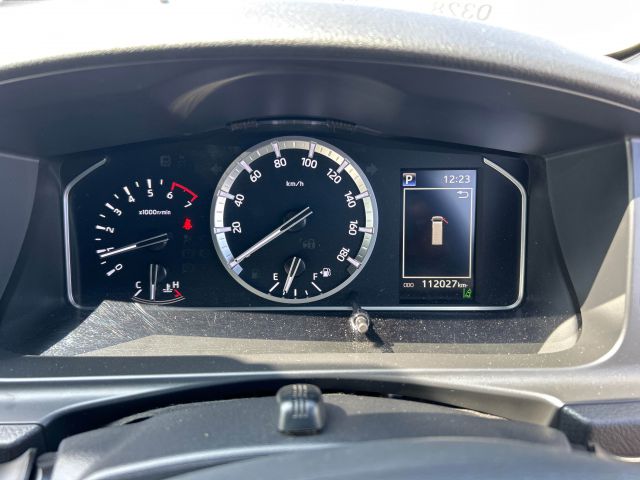 Toyota Hiace DX 2020 (Non Hybrid, Auction Grade 4) – Pearl | 112,022 km | Upcoming | STK-250192