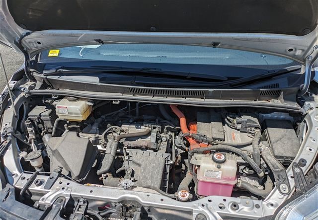 Toyota Noah G 2020 (Hybrid, Auction Grade 4) – Silver | 111,818 km | ECB Showroom | STK-260081