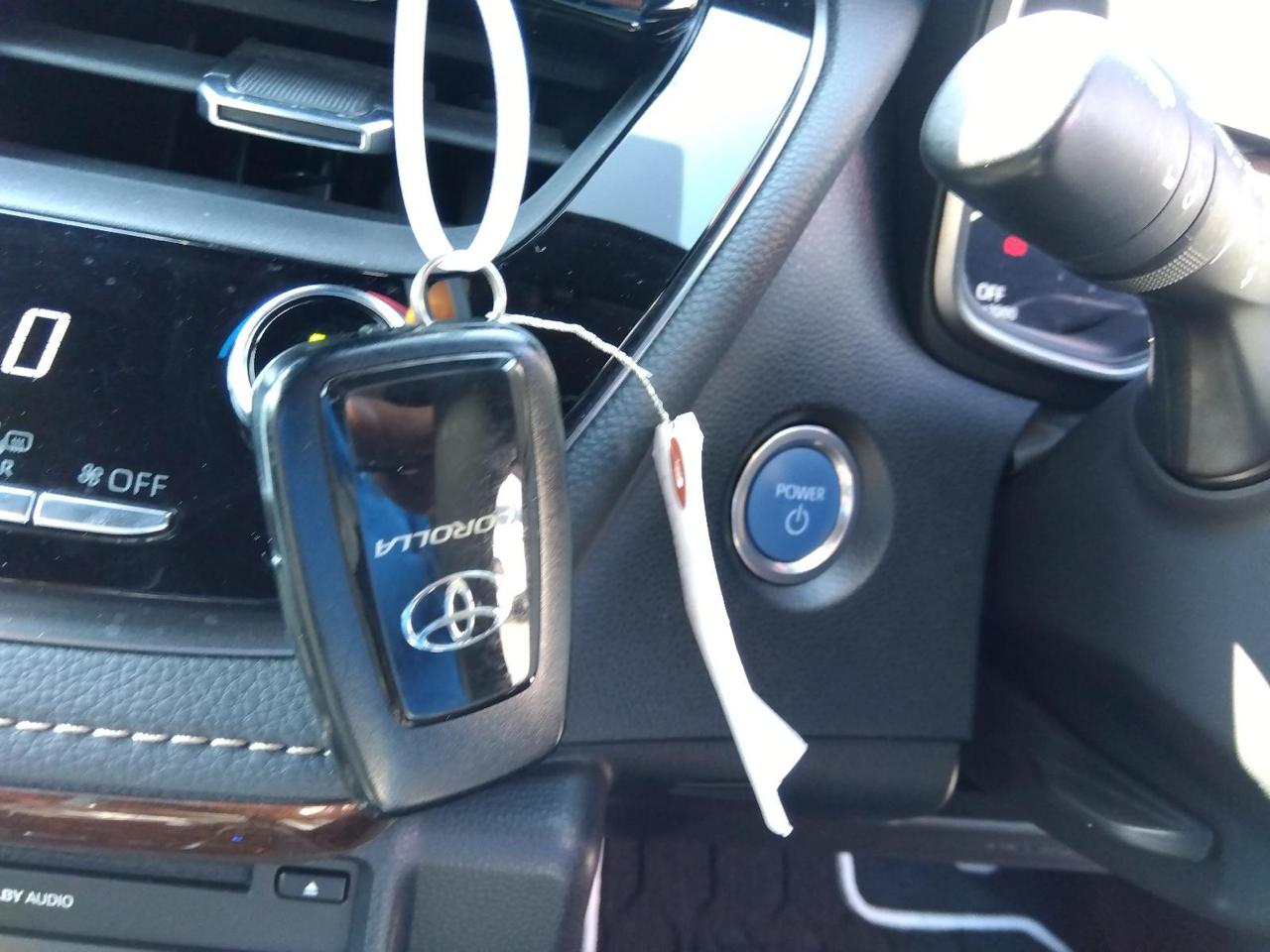 Toyota Corolla WxB 2020 (Hybrid, Auction Grade 3.5) – Pearl | 81,434 km | ECB Showroom | STK-260110