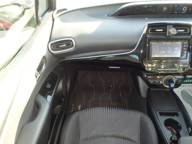 Toyota Prius S 2020 (Hybrid, Auction Grade 4.5) – Red wine | 46,000 km | Pragati Sarani Showroom | STK-250207