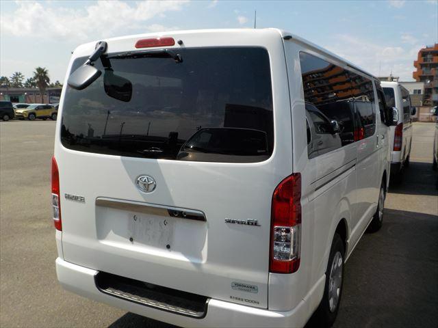 Toyota Hiace GL 2020 (Non Hybrid, Auction Grade 4) – Pearl | 113,124 km | ECB Showroom | STK-260102