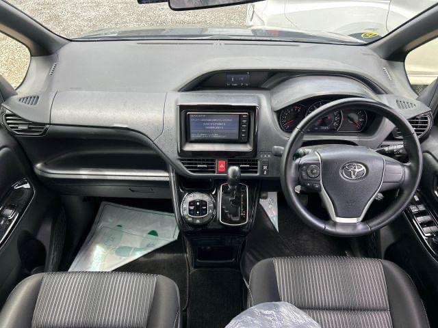 Toyota Noah SI 2020 (Non Hybrid, Auction Grade 4) – Black | 33,083 km | ECB Showroom | STK-250050