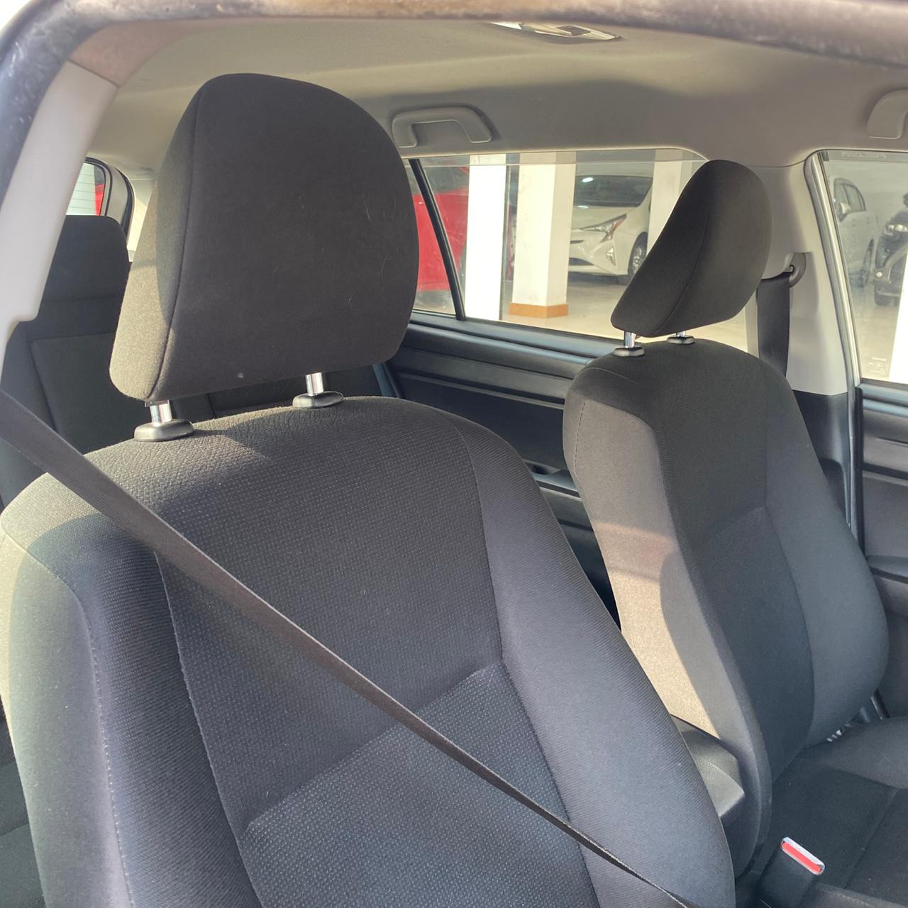 Toyota Fielder EX 2020 (Hybrid, Auction Grade 3.5) – Silver | 132,649 km | ECB Showroom | STK-250287