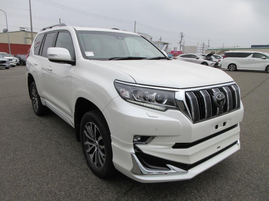 Toyota Land Cruise Prado TX 2021 (Non Hybrid, Auction Grade 5) – Pearl | 26,000 km | Pragati Sarani Showroom | STK-250205