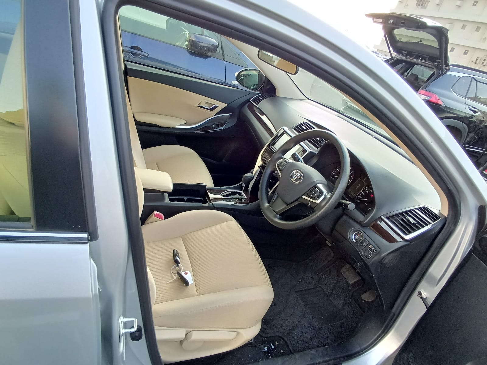 Toyota Premio F 2021 (Hybrid, Auction Grade 3.5) – Silver | 16,766 km | ECB Showroom | STK-260311