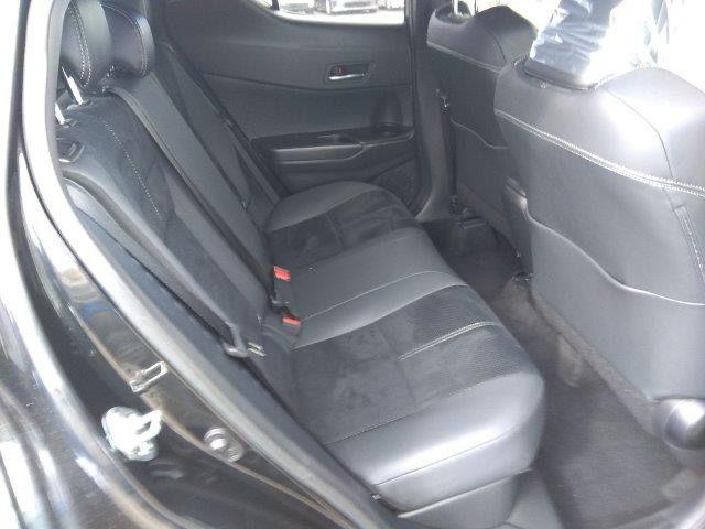 Toyota C-HR GR Sports 2020 (Hybrid, Auction Grade 4.5) – Black | 96,000 km | Dhaka | STK-250075