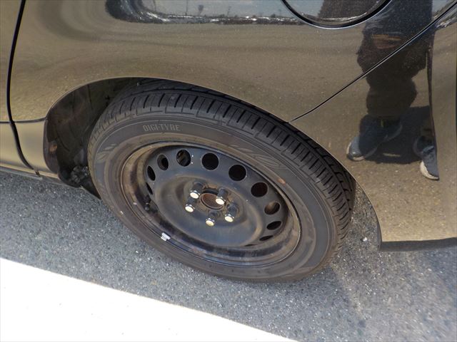 Toyota SIENTA G 2020 (Non Hybrid, Auction Grade 4) – Black | 81,425 km | ECB Showroom | STK-250299