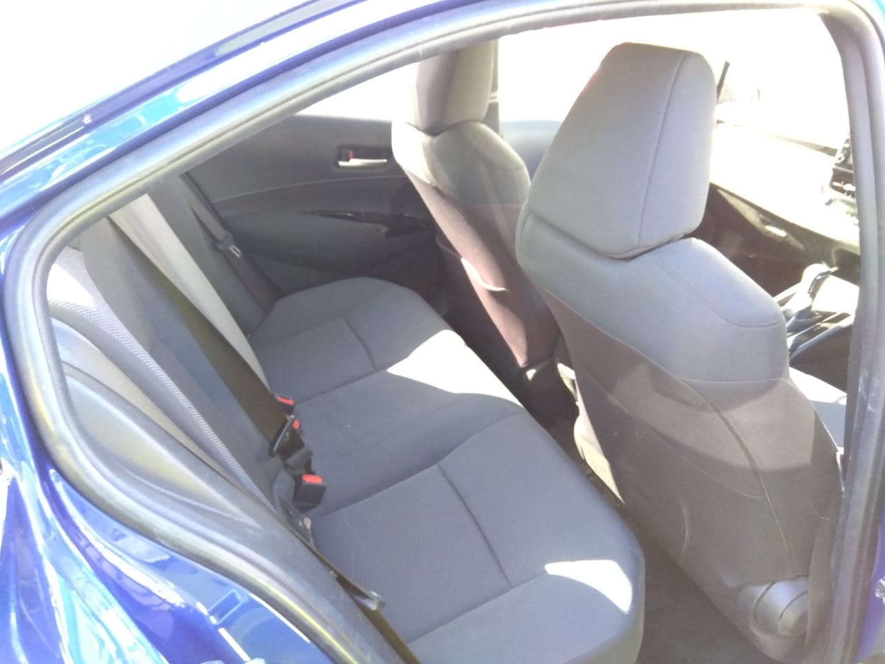 Toyota Corolla S 2021 (Hybrid, Auction Grade 3.5) – Blue | 17,000 km | Pragati Sarani Showroom | STK-250206