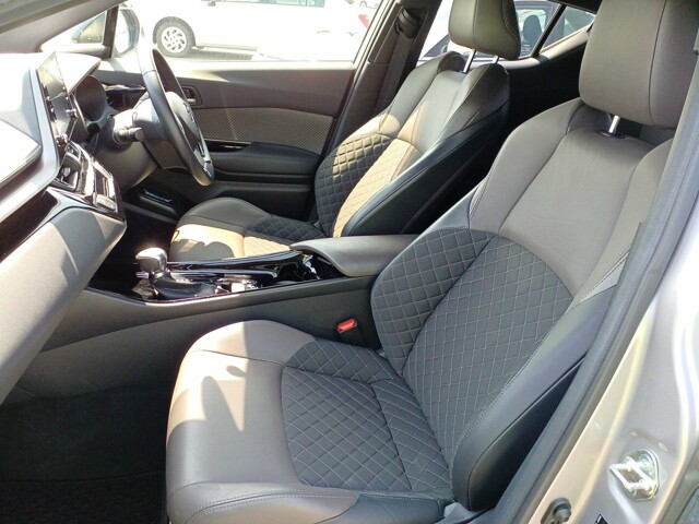 Toyota C-HR G 2020 (Hybrid, Auction Grade 4.5) – GREY | 46,882 km | Dhaka | STK-250246