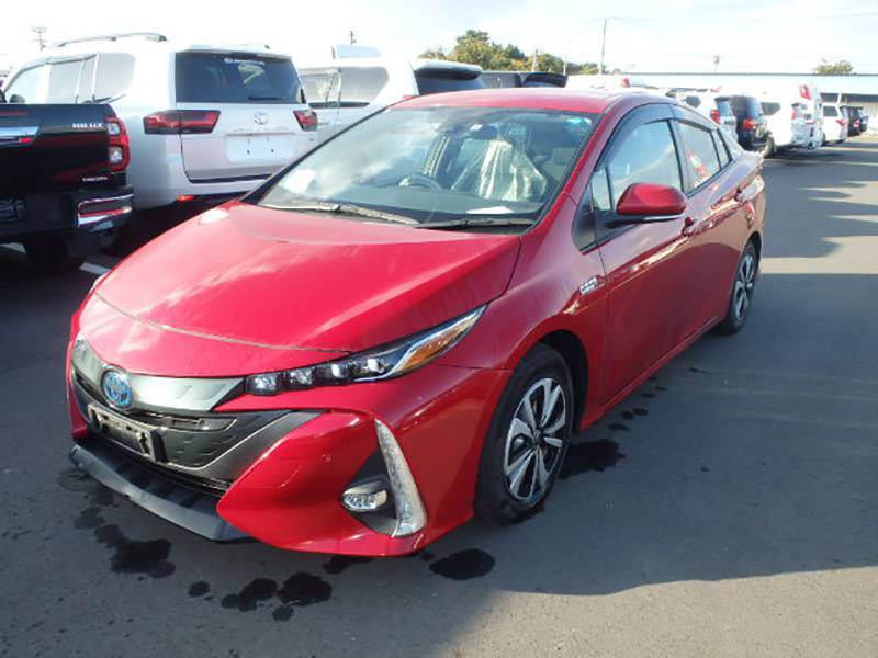 Toyota Prius S 2020 (Hybrid, Auction Grade 4.5) – Red wine | 46,000 km | Pragati Sarani Showroom | STK-250207