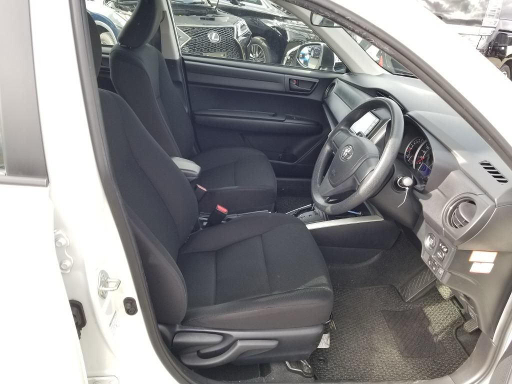 Toyota Fielder EX 2020 (Non Hybrid, Auction Grade 4.5) – Pearl | 42,000 km | Dhaka | STK-250034