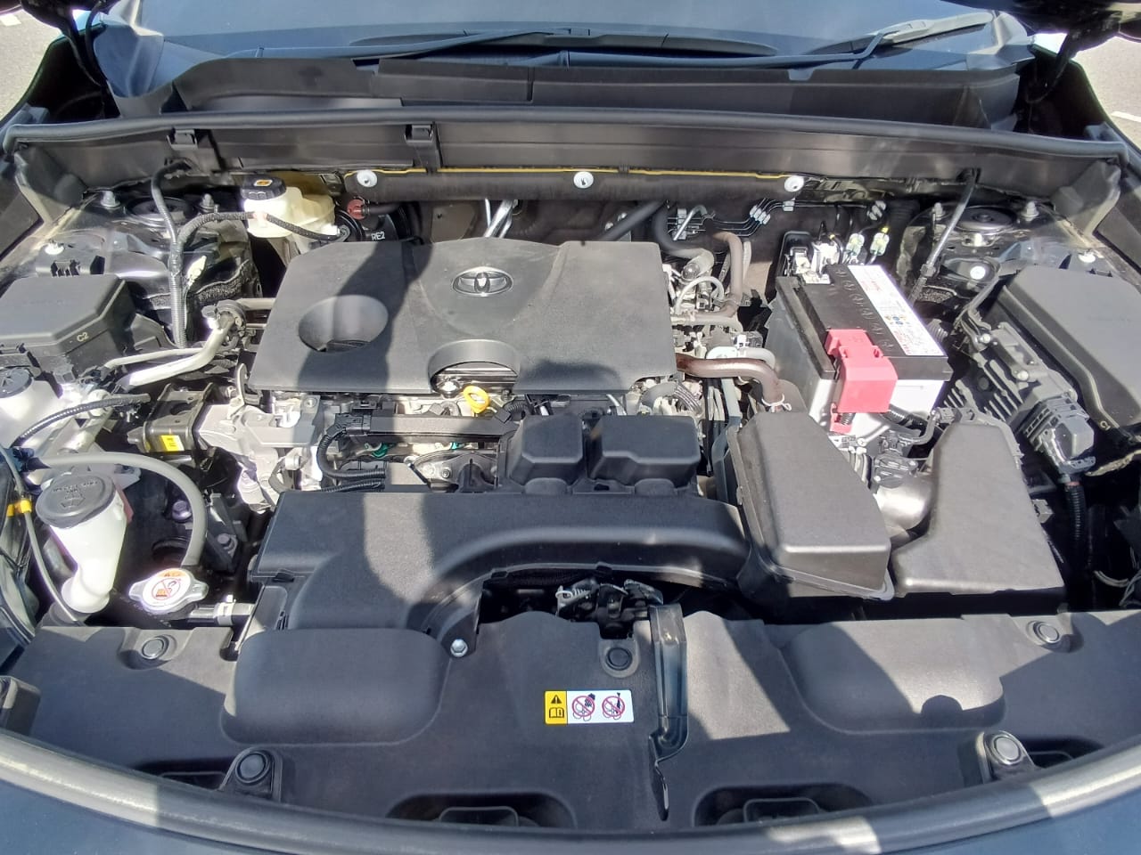 Toyota Harrier Z 2020 (Non Hybrid, Auction Grade 4.5) – Black | 90,201 km | ECB Showroom | STK-260001