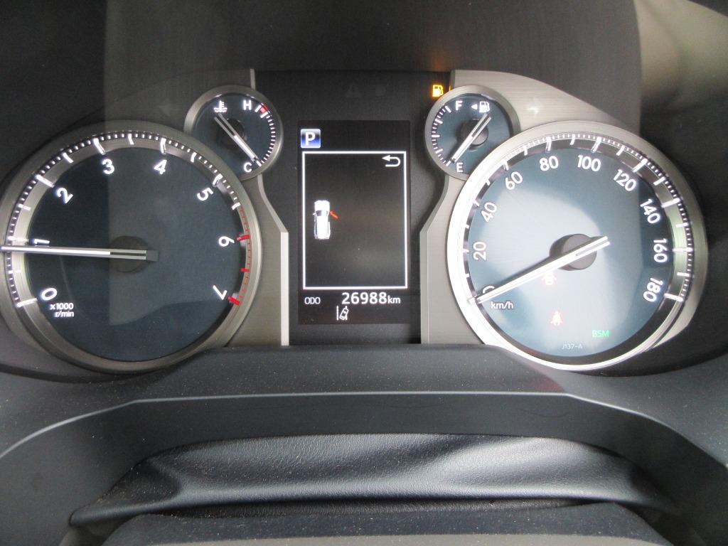 Toyota Land Cruise Prado TX 2021 (Non Hybrid, Auction Grade 5) – Pearl | 26,000 km | Pragati Sarani Showroom | STK-250205