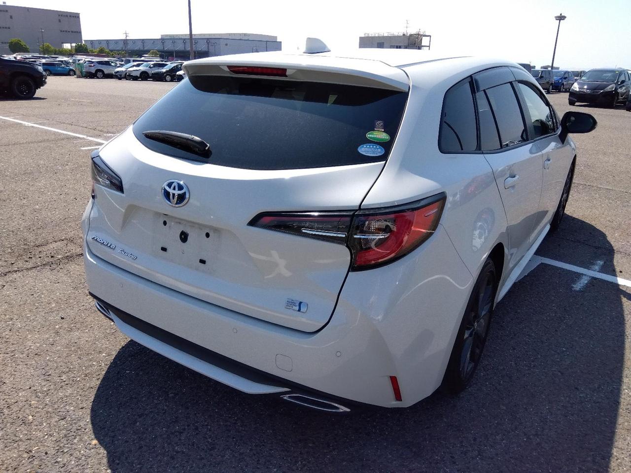 Toyota Corolla WxB 2020 (Hybrid, Auction Grade 3.5) – Pearl | 81,434 km | ECB Showroom | STK-260110