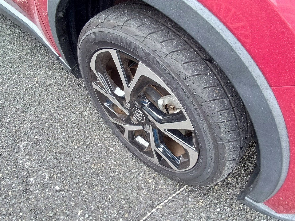 Toyota C-HR G 2020 (Hybrid, Auction Grade 4) – Red | 33,000 km | ECB Showroom | STK-250325