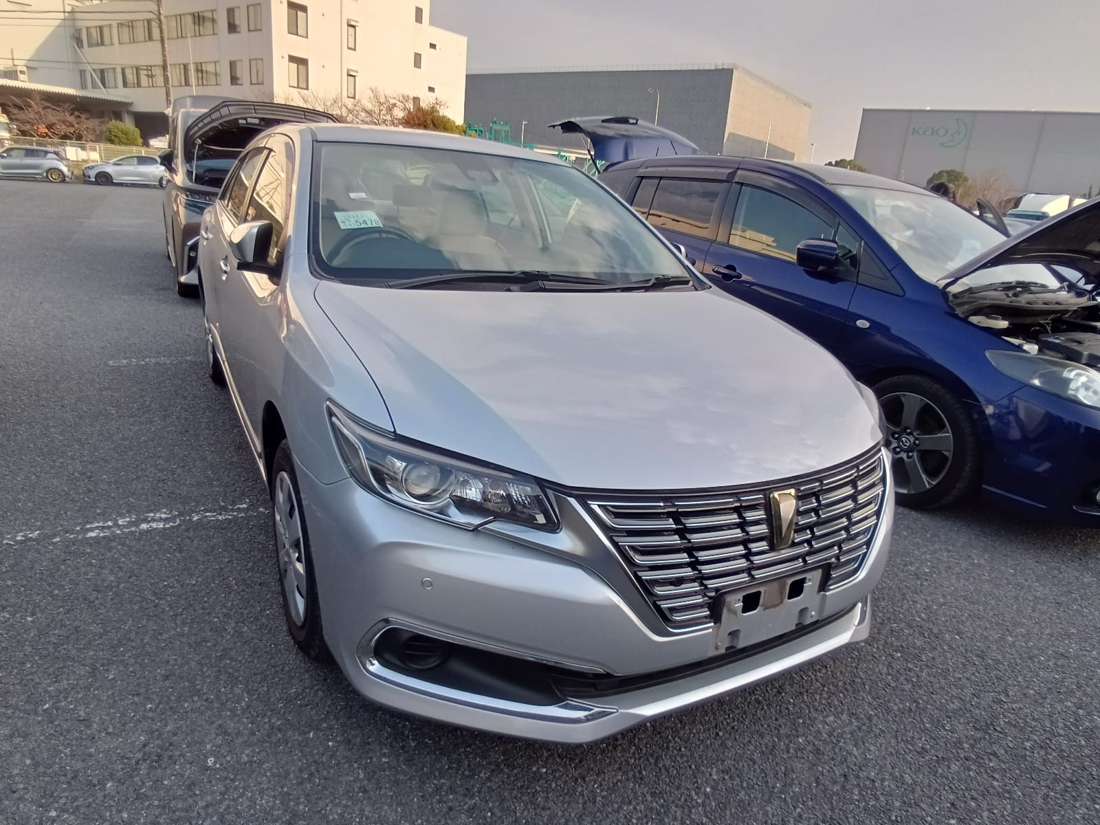Toyota Premio F 2021 (Hybrid, Auction Grade 3.5) – Silver | 16,766 km | ECB Showroom | STK-260311