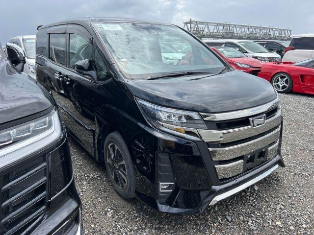 Toyota Noah SI 2020 (Non Hybrid, Auction Grade 4) – Black | 33,083 km | ECB Showroom | STK-250050