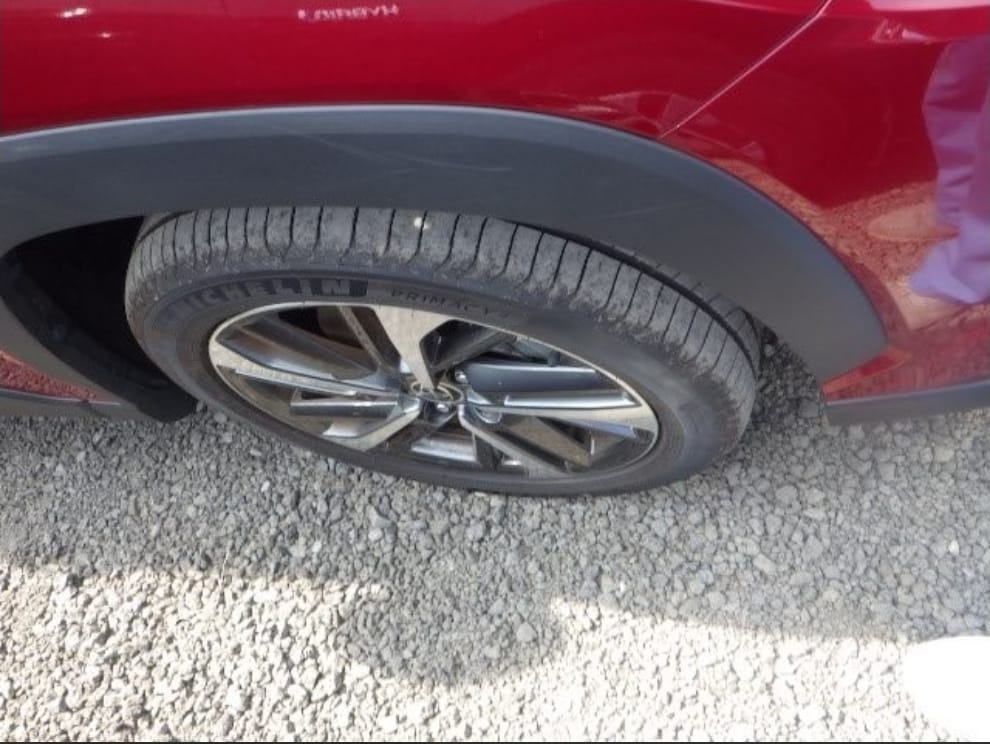 Toyota Corolla Cross G 2022 (Hybrid) – Red wine | 8,000 km | Pragati Sarani Showroom | STK-250203