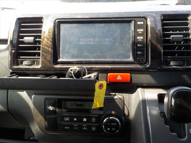 Toyota Hiace GL 2020 (Non Hybrid, Auction Grade 4) – Pearl | 113,124 km | ECB Showroom | STK-260102