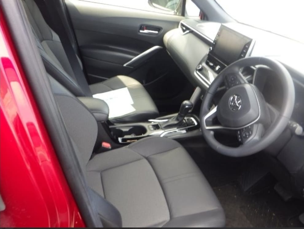 Toyota Corolla Cross G 2022 (Hybrid) – Red wine | 8,000 km | Pragati Sarani Showroom | STK-250203