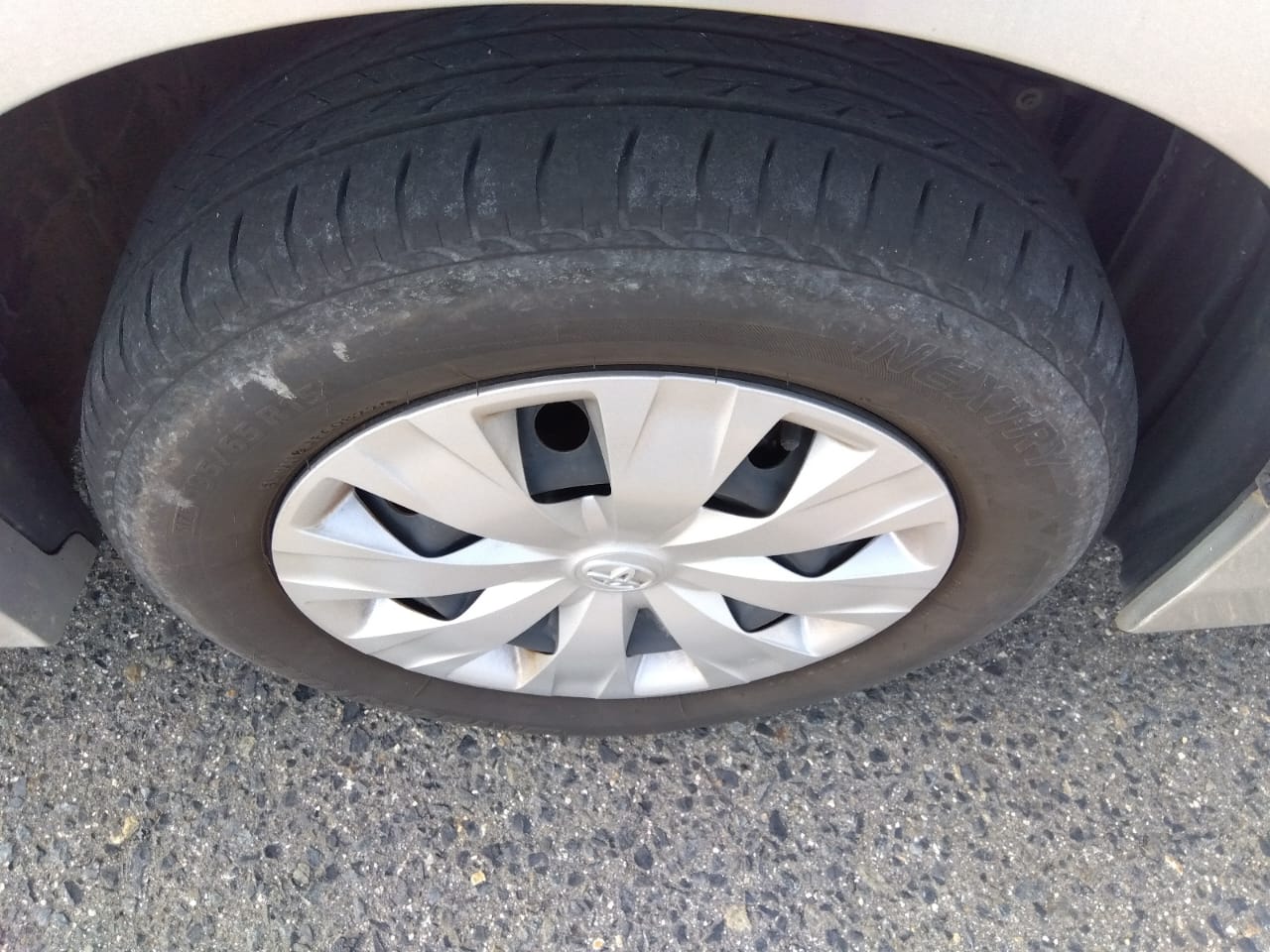 Toyota Noah X 2020 (Non Hybrid, Auction Grade 3.5) – Silver | 64,151 km | ECB Showroom | STK-250011